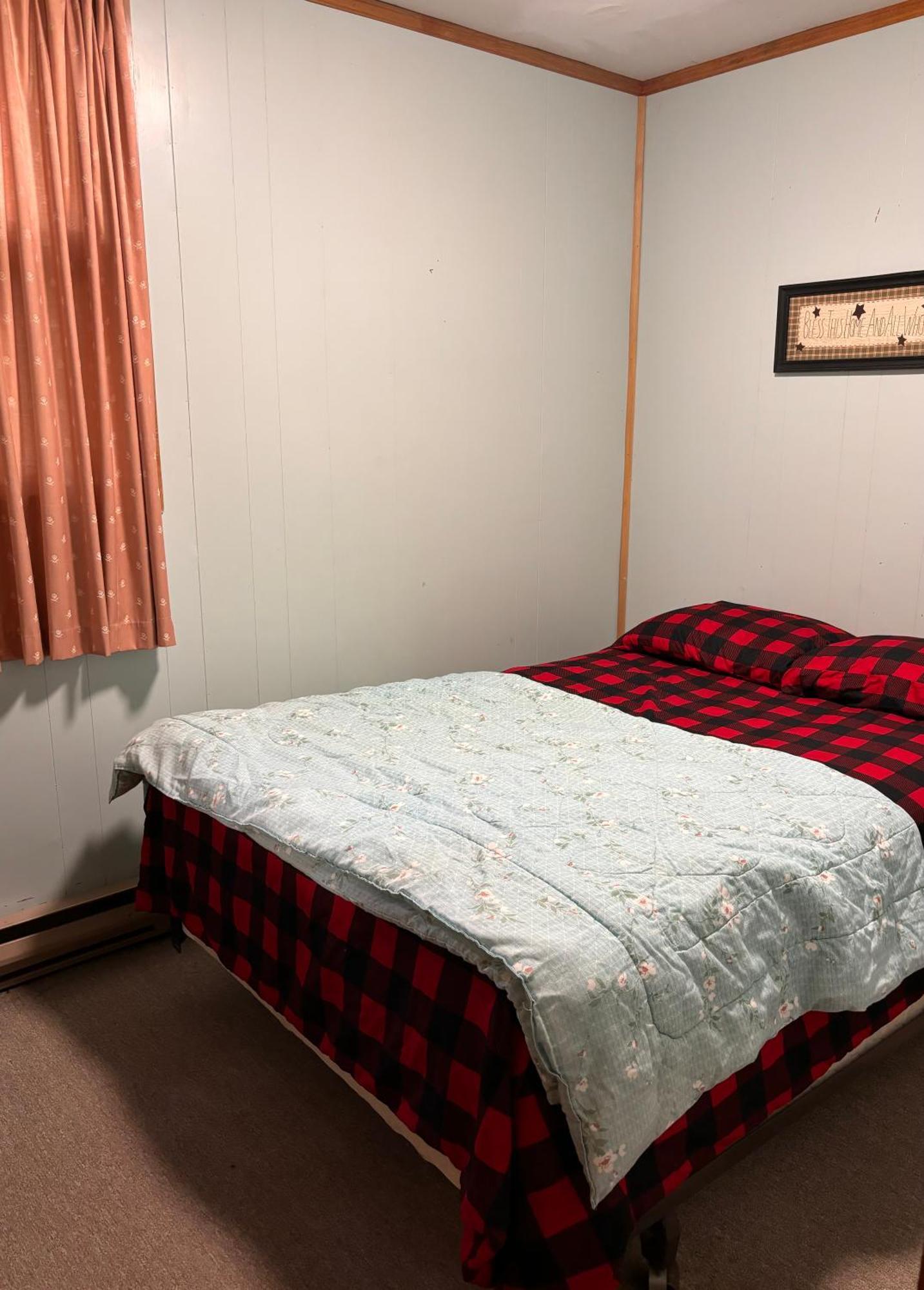 Lakefront Hideaway Resort Kawartha Lakes Zewnętrze zdjęcie