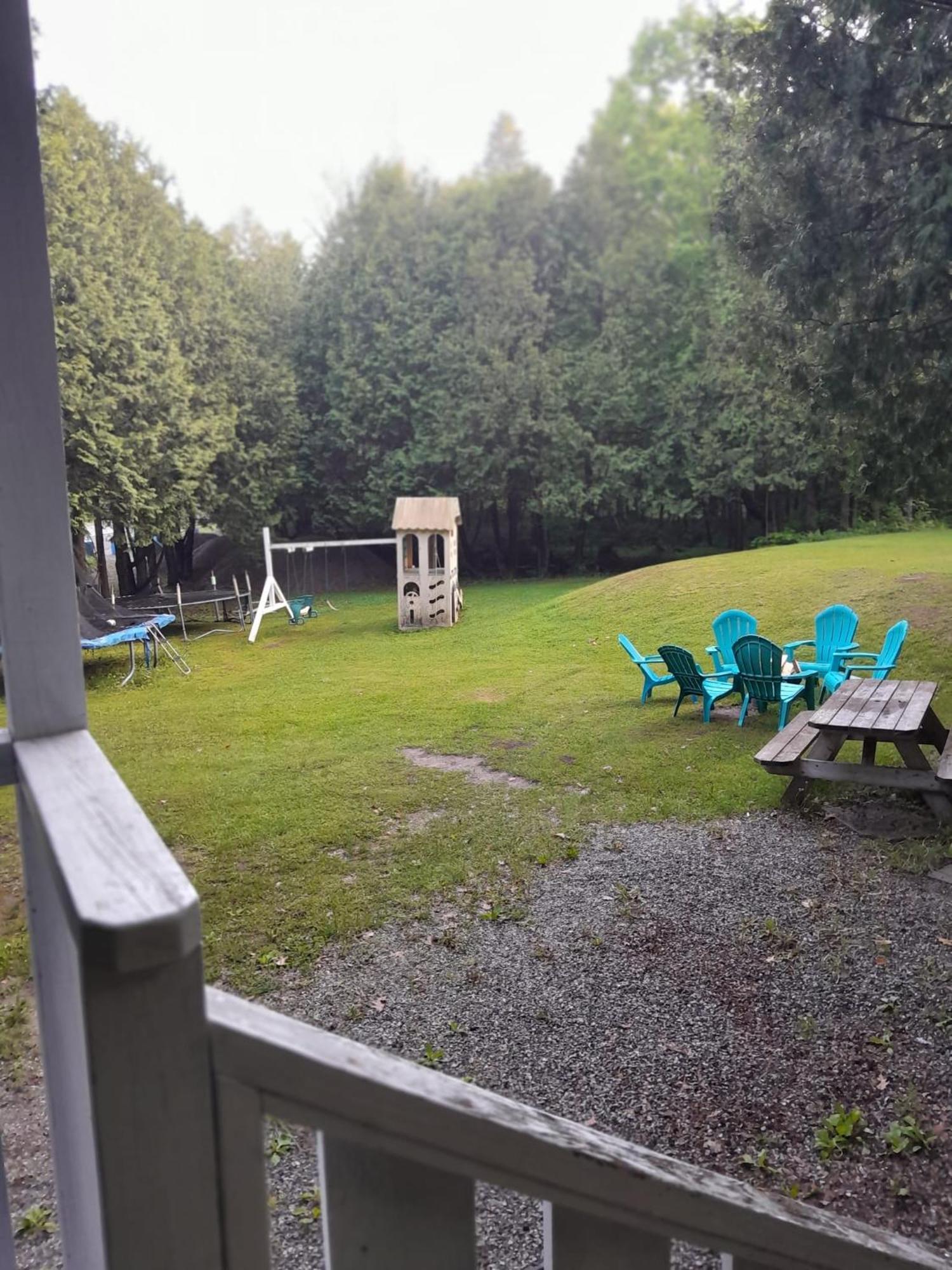Lakefront Hideaway Resort Kawartha Lakes Zewnętrze zdjęcie